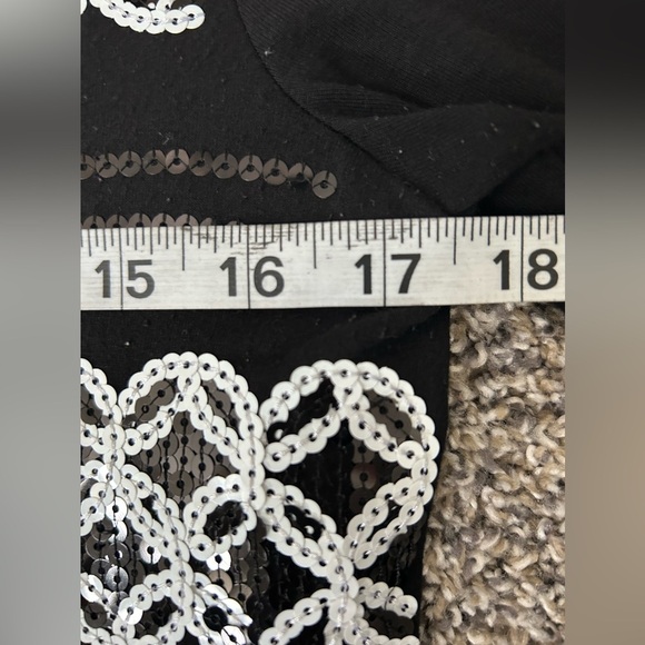 White House Black Market little black and white dress with sequins size medium - Picture 9 of 14